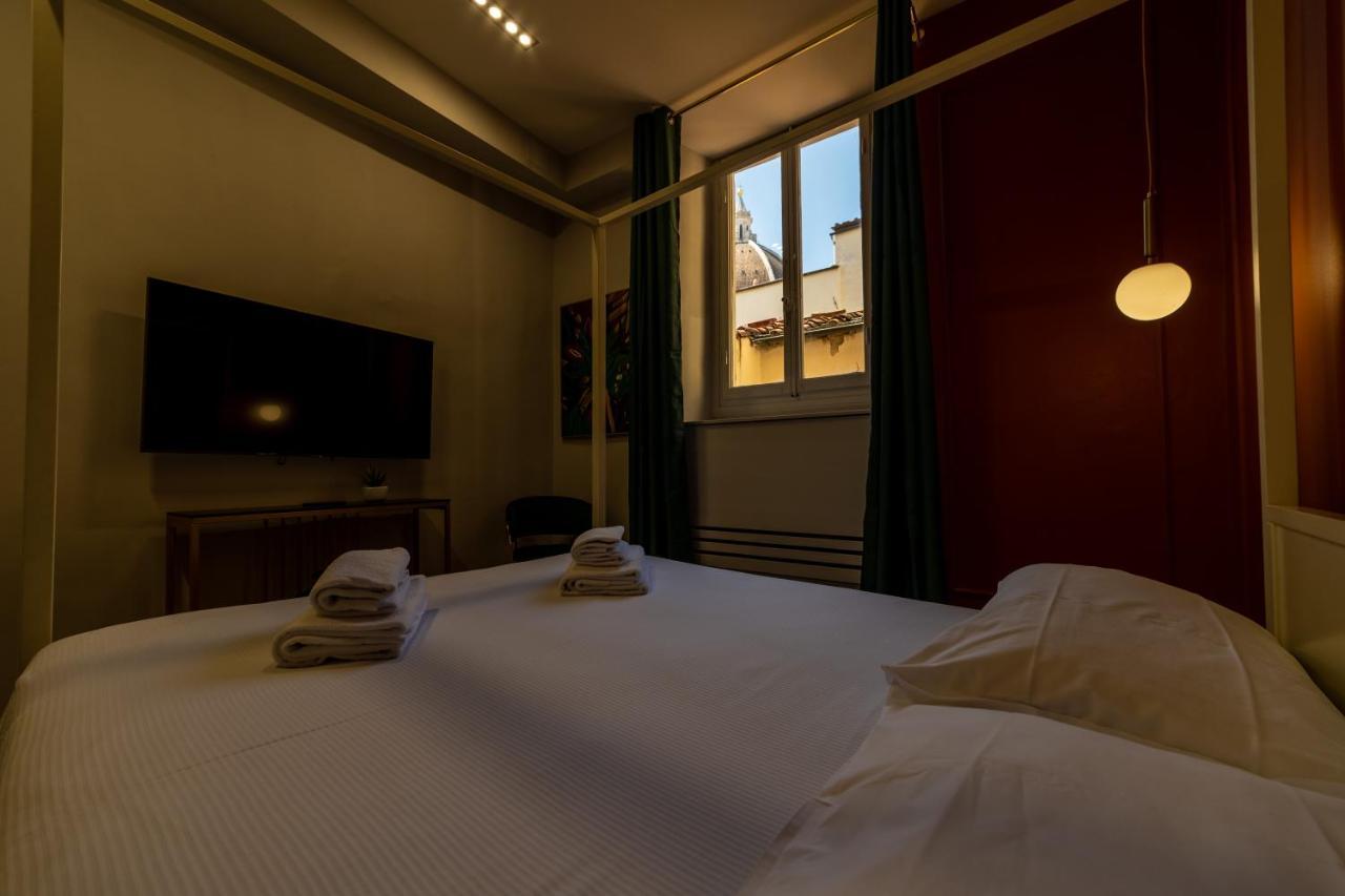 Romantic Room Duomo Florencia Exterior foto
